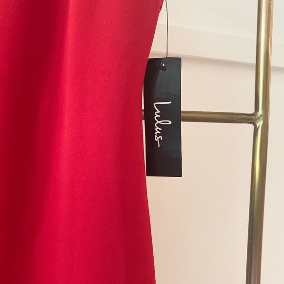 LULU’S Red Bodycon Sexy Scoop Midi Dress || Size: M L - Picture 3 of 4